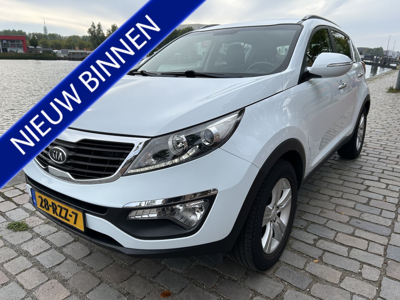 Kia Sportage - 1.6 GDI X-ecutive Plus Pack 1.6 GDI X-ecutive Plus Pack - AutoWereld.nl