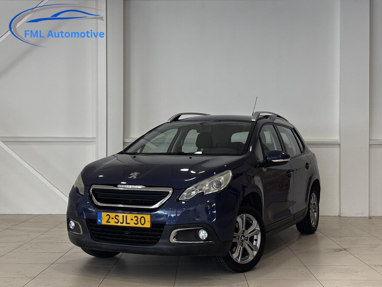 Peugeot 2008 - 1.2 VTi Active | Airco | Trekhaak | Winterbanden | - AutoWereld.nl