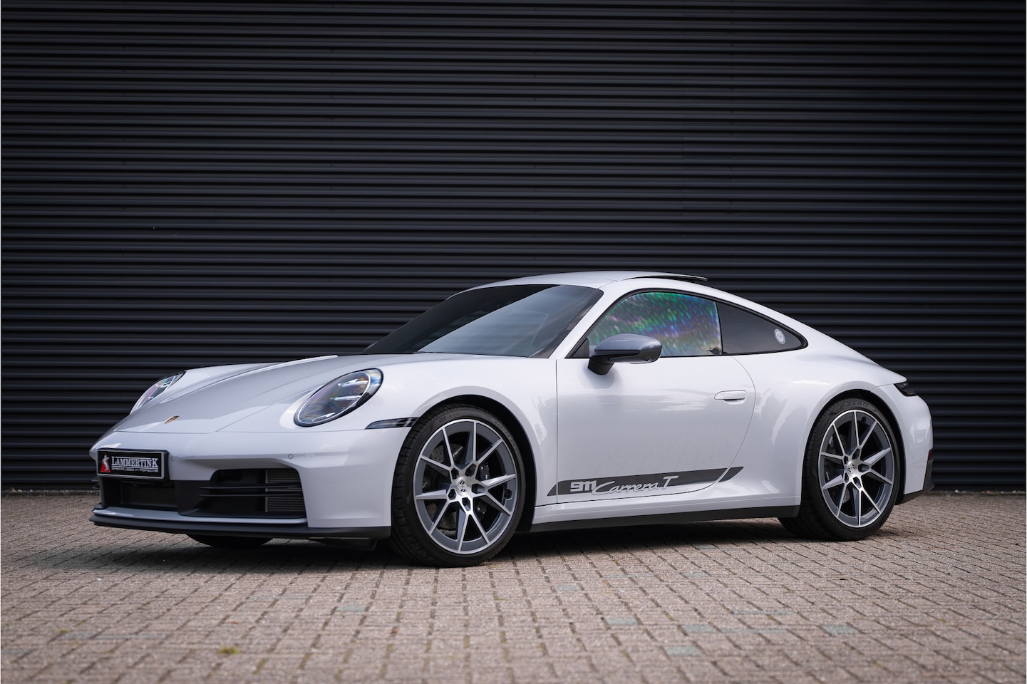 Porsche 911 - 3.0 Carrera T Handgeschakeld l Sportuitlaat l Schuif/kantel dak - AutoWereld.nl