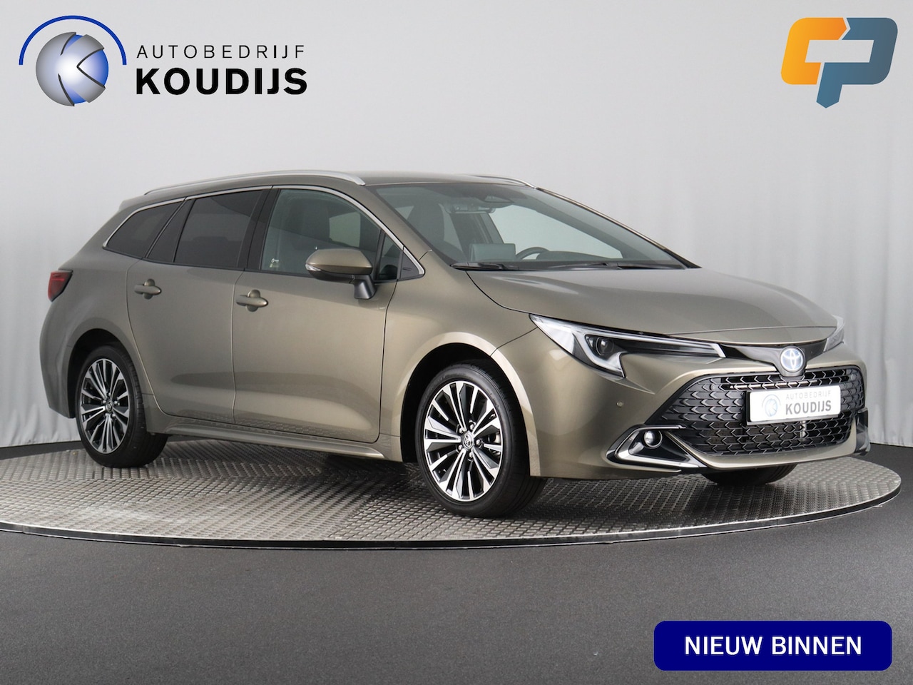 Toyota Corolla Touring Sports - Hybrid 200 Business Plus (Camera / Elek. achterklep / Stuur-Stoel-Ruitverw. / ACC / Carpla - AutoWereld.nl