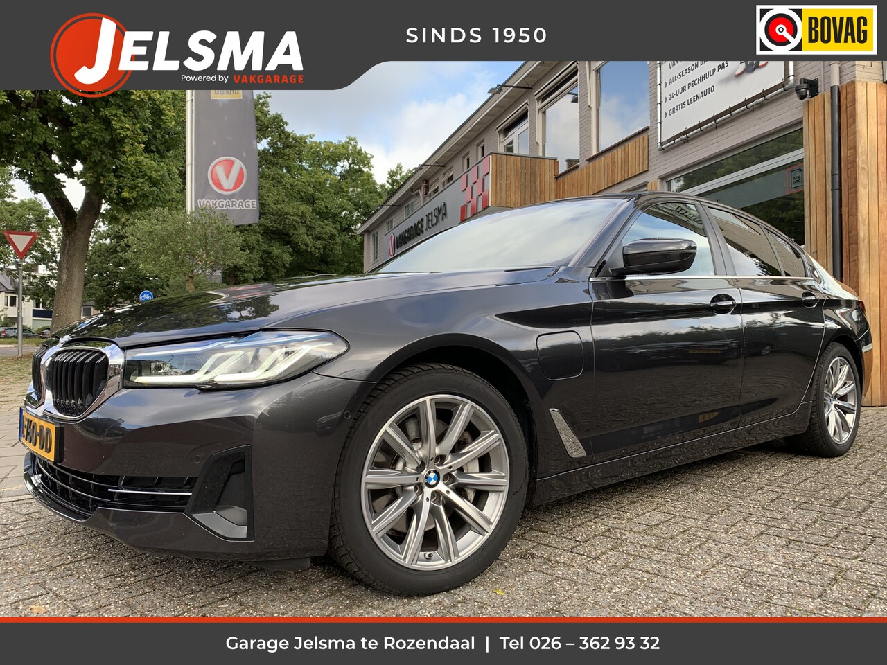 BMW 5-serie - 520e Business Edition Plus 520e Business Edition Plus, Schuifdak | Laser light | H&K - AutoWereld.nl