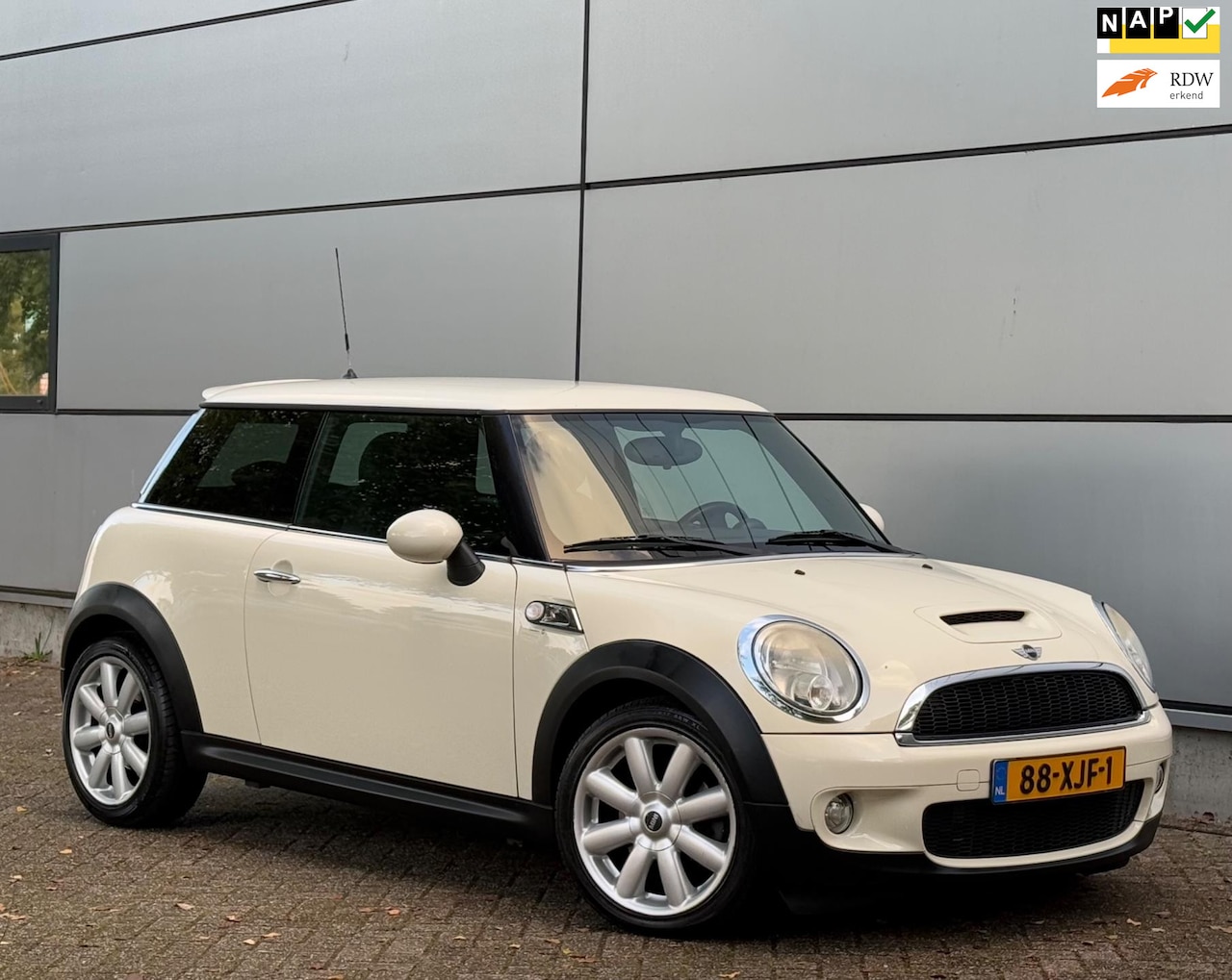 MINI Cooper S - Mini 1.6 Chili 1e Eignr |Stoelverw |Start/Stop |Clima |Lmv |Nap |Boekjes - AutoWereld.nl