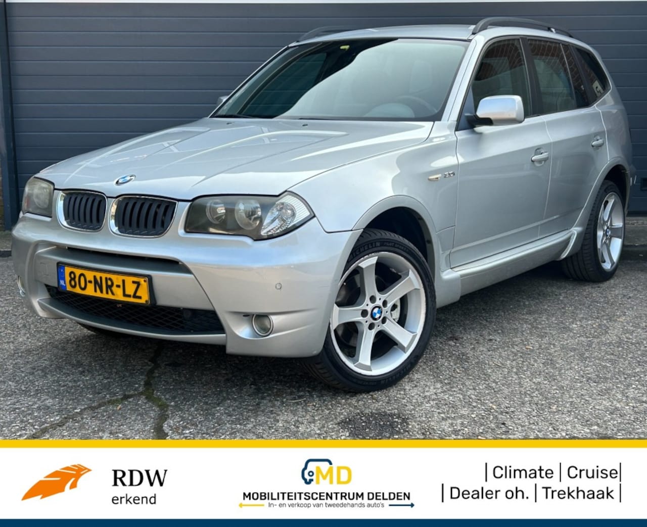 BMW X3 - 3.0i Executive M-Sport Automaat / Trekhaak / Dealer onderhouden / Youngtimer / - AutoWereld.nl