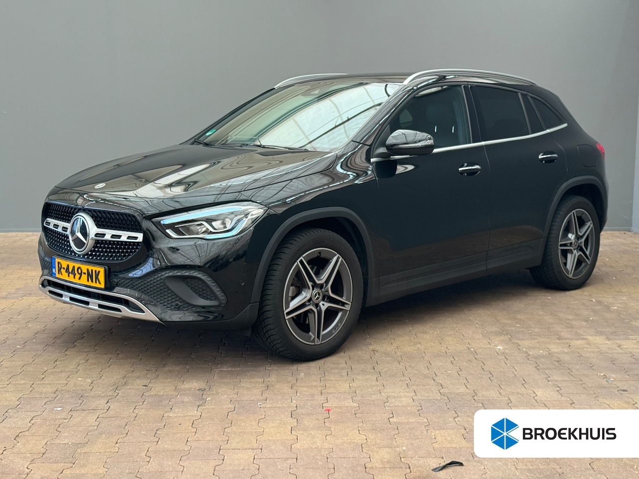 Mercedes-Benz GLA-Klasse - 200 Progressive Camera | Trekhaak | Stoelverwarming | AMG Styling | Elek. Achterklep | Par - AutoWereld.nl