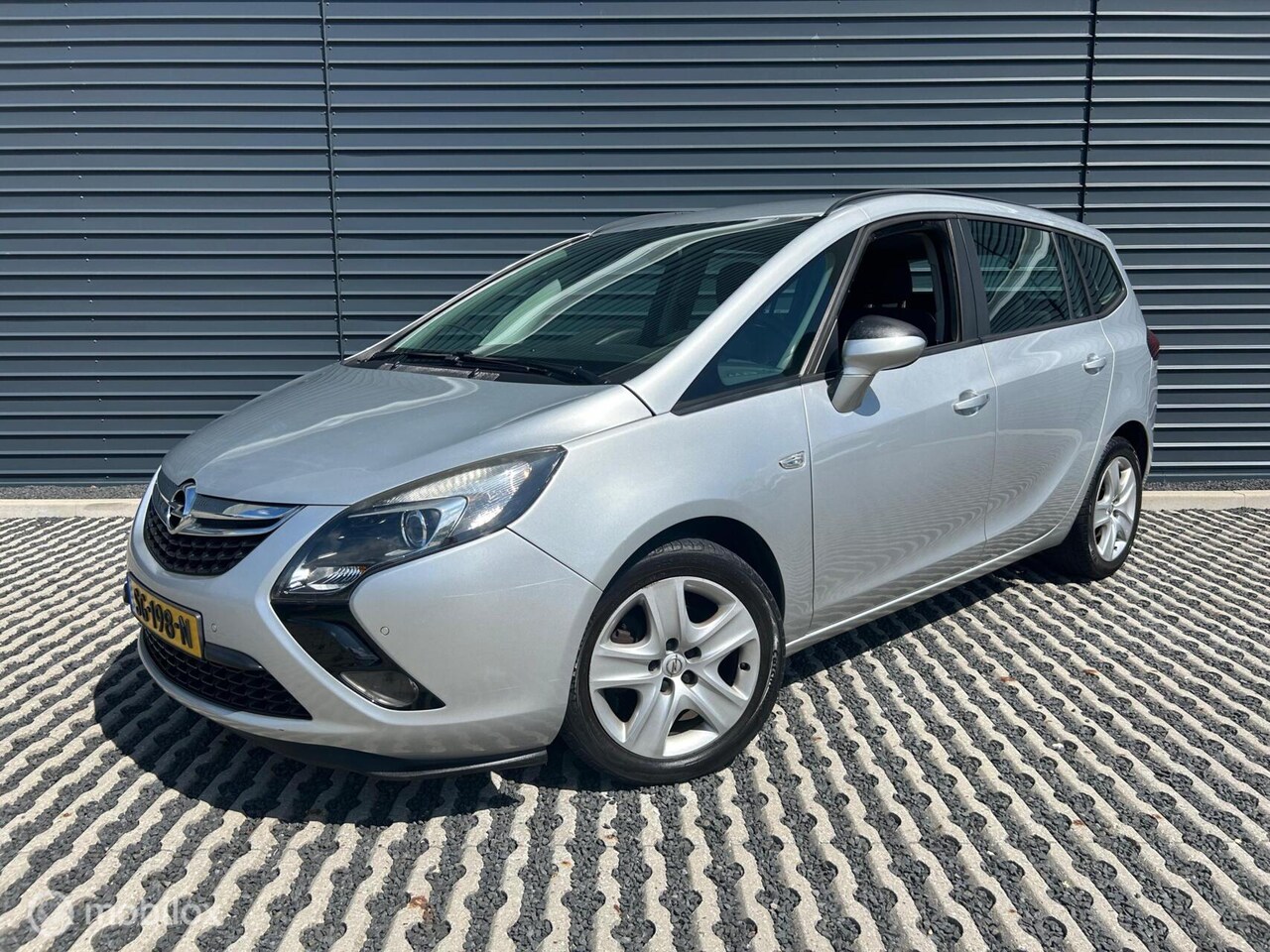 Opel Zafira Tourer - 1.4 Edition 7p. | Navigatie | Trekhaak - AutoWereld.nl