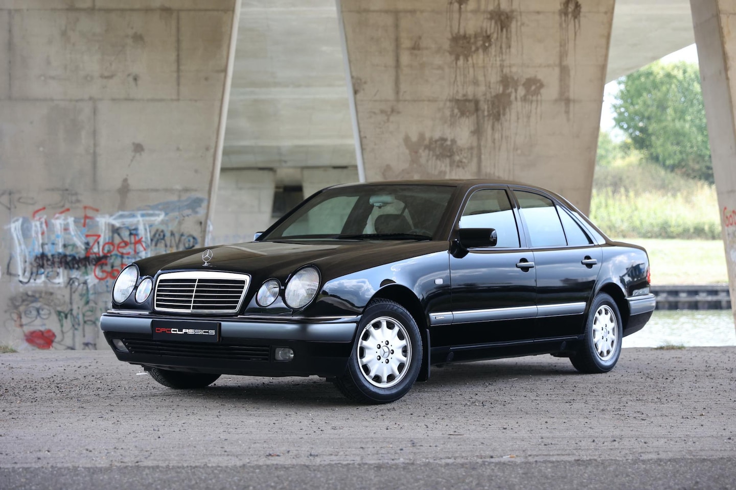 Mercedes-Benz E-klasse - 220 D Avantgarde 66.246 km | 1e eigenaar | Nederlands geleverd - AutoWereld.nl