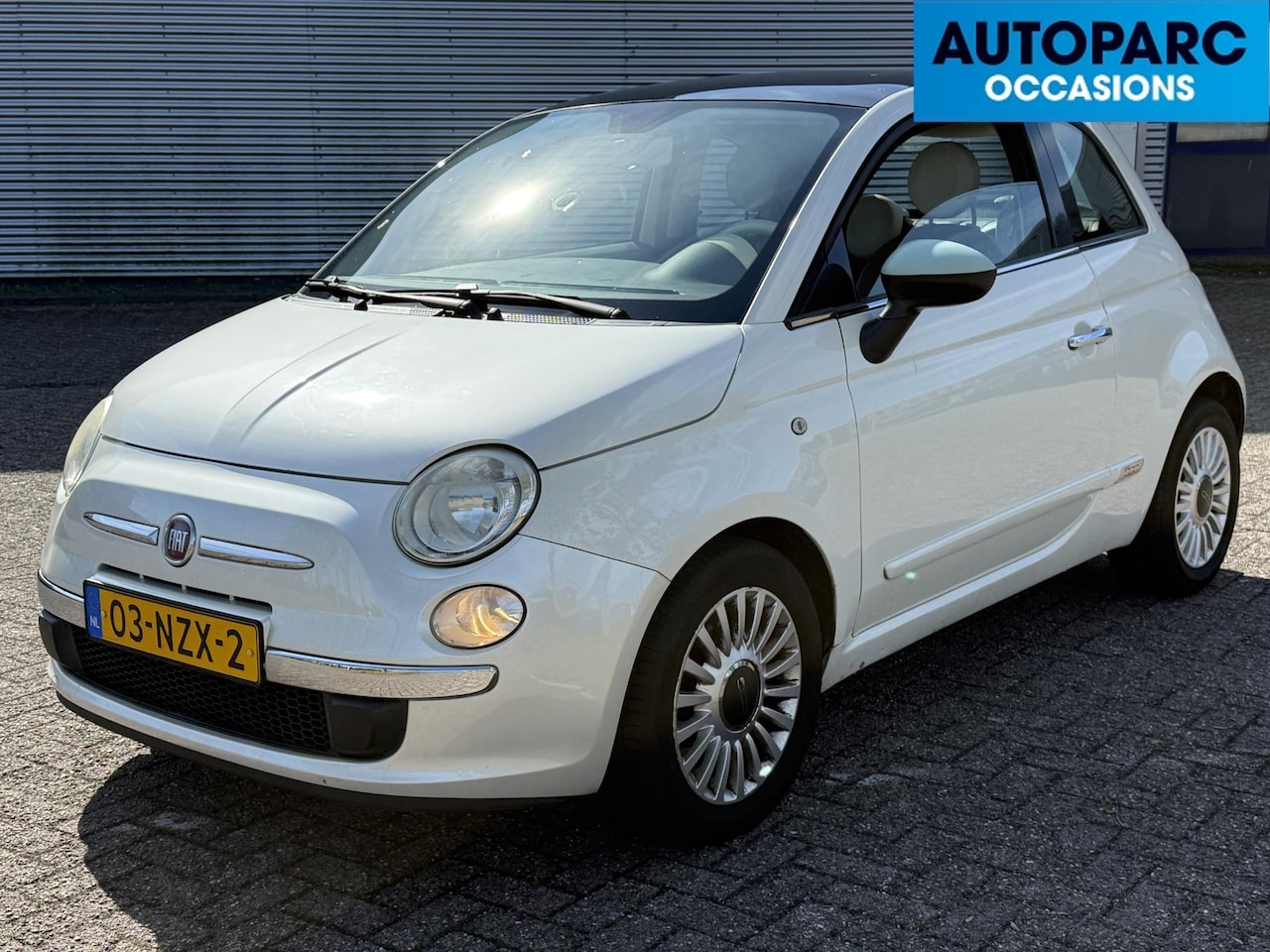Fiat 500 - 0.9 TwinAir Lounge 0.9 TwinAir Lounge , PANORAMADAK, AIRCO, LEDER, RADIO/CD - AutoWereld.nl