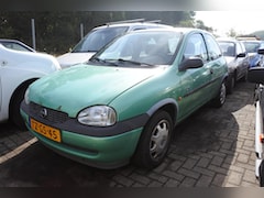 Opel Corsa - 1.4i - 8v Strada apk tot 31-3-2026