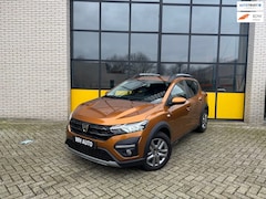 Dacia Sandero Stepway - 90PK Comfort, Automaat, Full Led