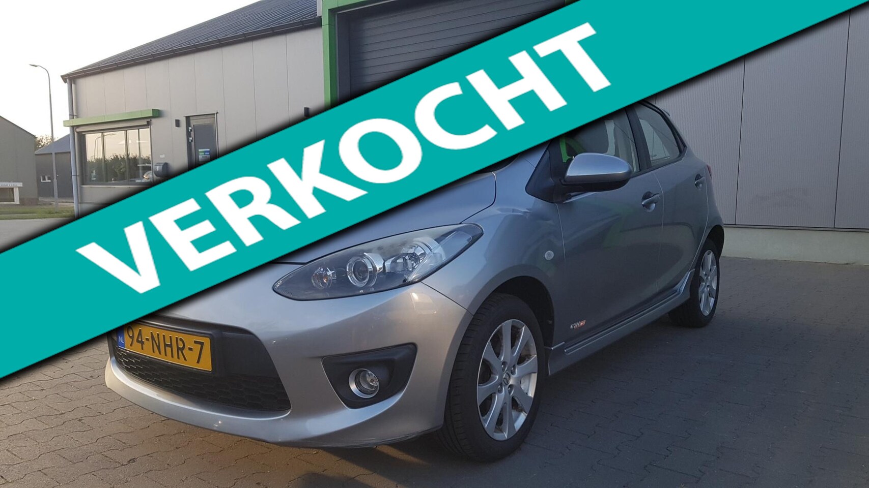 Mazda 2 - 1.3 GT-M Line in zeer nette staat Compleet goed onderhouden Airco Parkeer sensorLage KM st - AutoWereld.nl