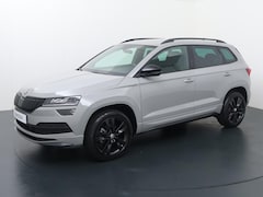 Skoda Karoq - 1.5 TSI ACT Sportline Business | 150 PK | Automaat | Navigatiesysteem | Sportstoelen | 18"