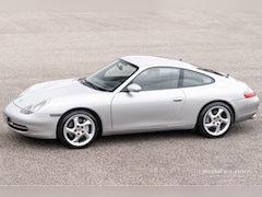 Porsche 911 - 3.4 Coupé Carrera 4