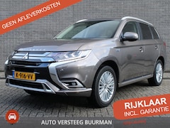Mitsubishi Outlander - 2.4 PHEV Intense+ Automaat, Airco, CruiseControl, Trekhaak, LM 19"inch velgen, Dodehoekdet
