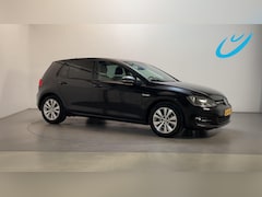 Volkswagen Golf - 1.0 TSI 116pk Comfortline Parkeersensoren Navigatie DAB+ Climate Control