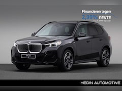 BMW iX1 - xDrive30 67 kWh M-Sport | Premium Pack | Travel Pack | 19" | Trekhaak | Panoramadak | Harm