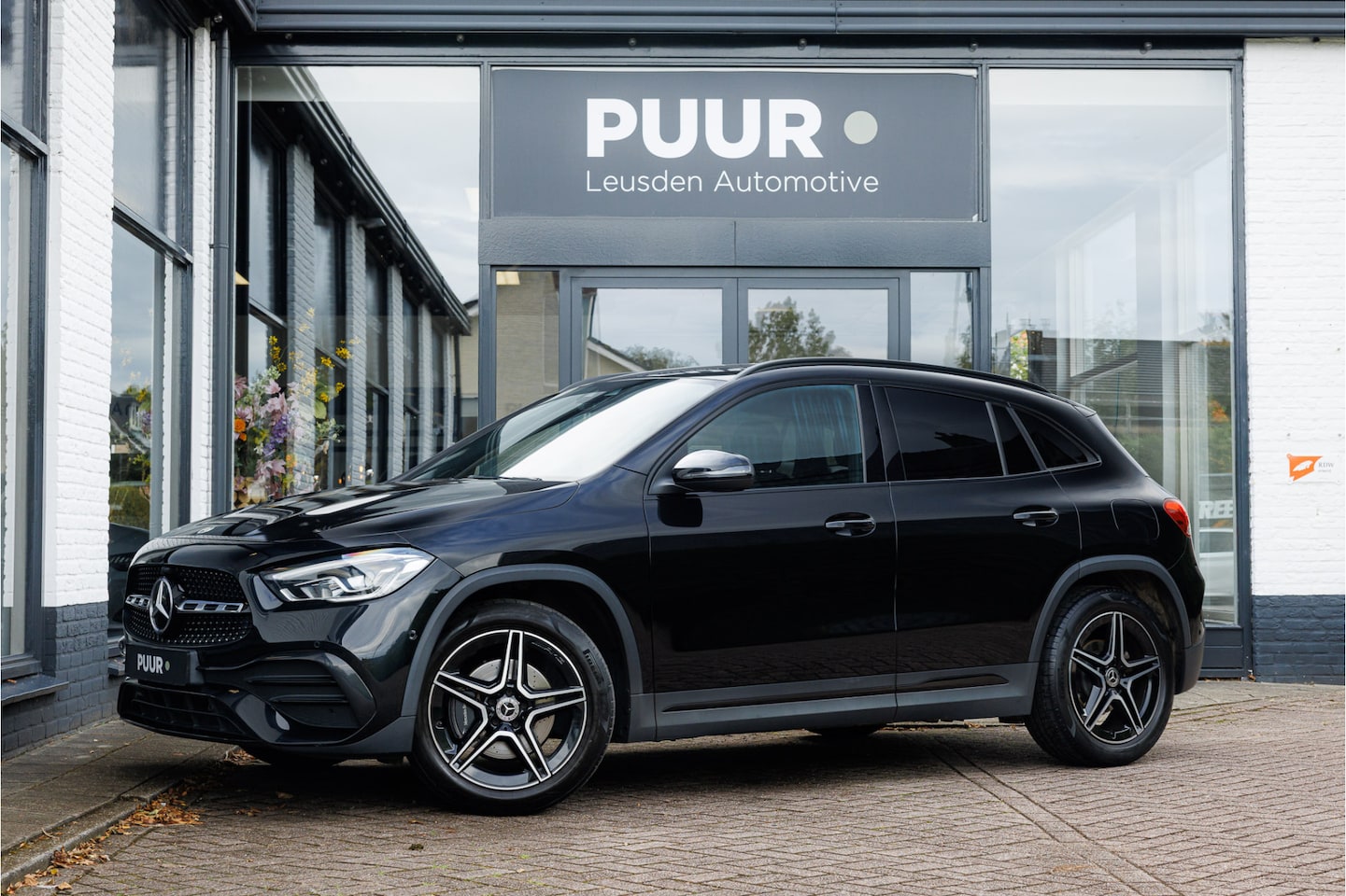Mercedes-Benz GLA-Klasse - 200 Aut. AMG Night Edition Widescreen - High Perf. Led - Stoelverwarming - AutoWereld.nl