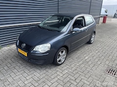 Volkswagen Polo - 1.4-16V Comfortline AIRCO/ NETTE AUTO/ LM VELGEN