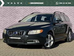 Volvo V70 - 2.0T Momentum | Trekhaak | Stoelverwarming | Dakrails | Parkeersensoren voor en achter | B