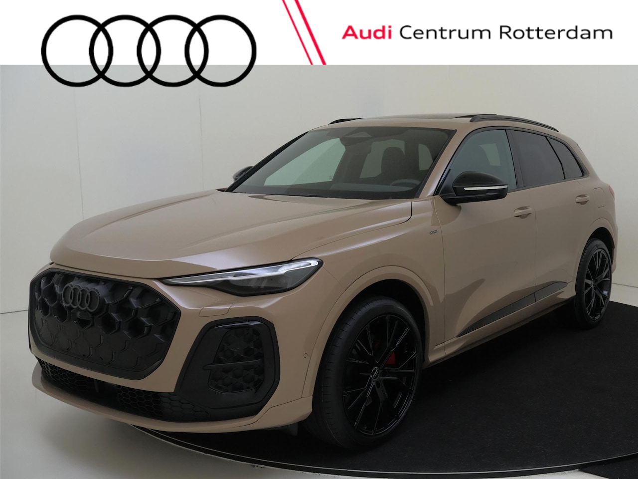 Audi Q5 - 2.0 TFSI e-hybrid quattro S edition Competition | Luchtvering | 21 inch lm velgen | Panora - AutoWereld.nl