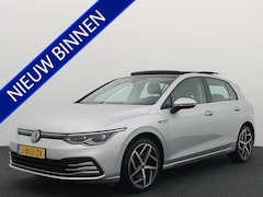 Volkswagen Golf - 1.5 eTSI 150PK 1st Edition Style AUTOMAAT / PANORAMADAK / FULL LED / SFEER / STOELVERW / N