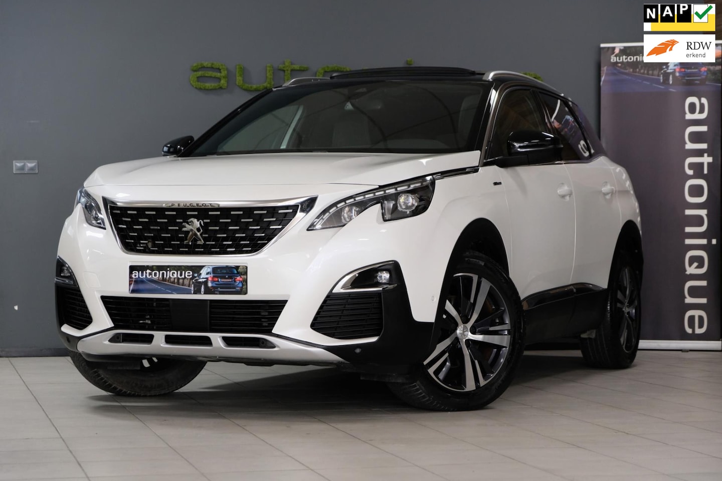 Peugeot 3008 - 1.6 THP GT LINE *181pk* PANORAMADAK |Afn. Trekhaak/Navi/Apple Carplay| - AutoWereld.nl