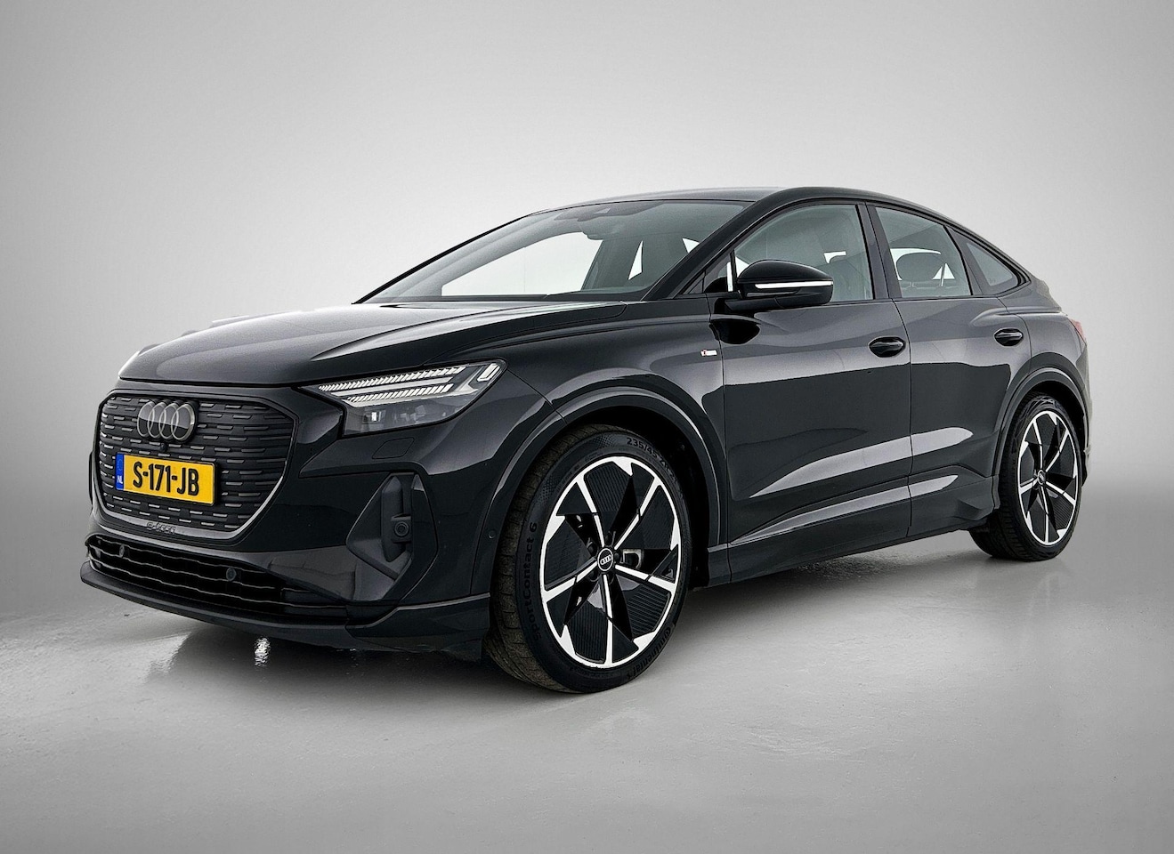 Audi Q4 Sportback e-tron - 50 quattro S edition 77 kWh 299 PK - AutoWereld.nl