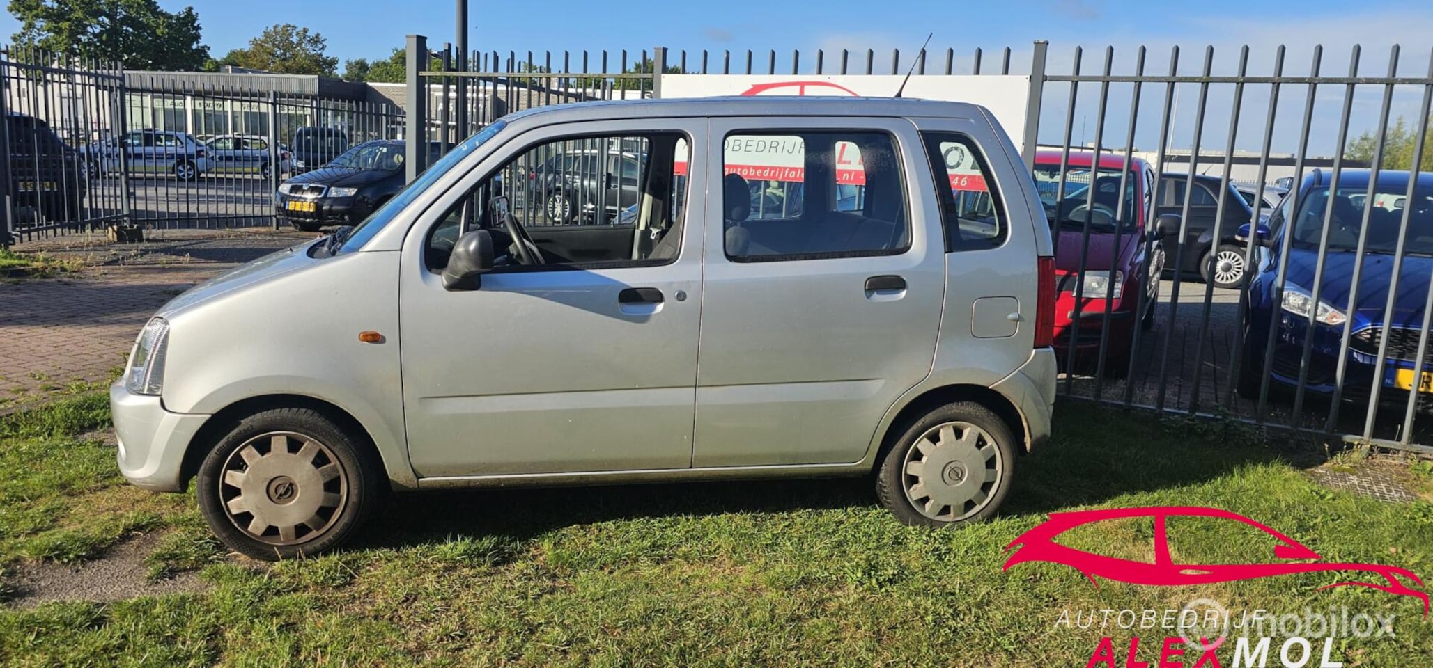 Opel Agila - 1.0-12V Njoy Design Edition 1.0-12V Njoy Design Edition - AutoWereld.nl