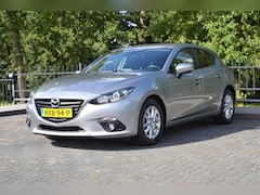 Mazda 3 - 3 1.5 SkyActive Vision | Xenon | Stoelverw. | Cruise Con.| Climate| Lichtmetaal