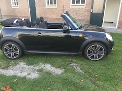 MINI Cabrio - 1.6 Cooper