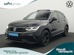 Volkswagen Tiguan - 1.4 TSI eHybrid 245 pk DSG R-Line Business | Panoramadak | IQ Light | Standkachel | Black