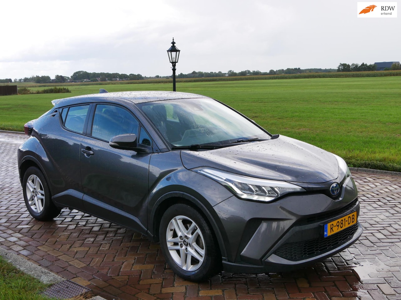 Toyota C-HR - 1.8 Hybrid Business CLIMA NAV >>2022<< ** 12899 NETTO ** - AutoWereld.nl