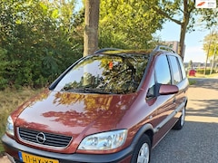 Opel Zafira - 2.2-16V Elegance heel mooi en goed