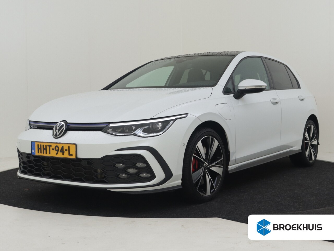 Volkswagen Golf - 1.4 eHybrid GTE 245pk Panorama dak | Dodehoekdetectie | Mistlampen led | Park assist | Nav - AutoWereld.nl