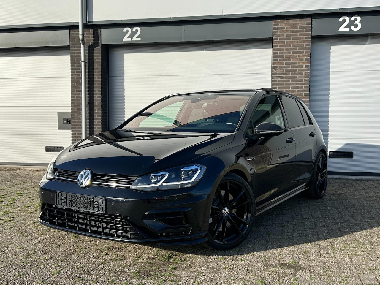 Volkswagen Golf - 2.0 TSI 4Motion R DCC Dyna - AutoWereld.nl