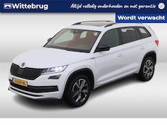 Skoda Kodiaq - 1.5 TSI 150pk Sportline Business DSG Automaat / Panorama dak / Navigatie / LM 19 inch / Ca