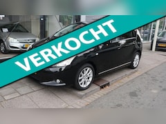 Toyota Verso - 1.8 VVT-i Panoramic 7p. CAMERA / PANO /STOELVERWARMING