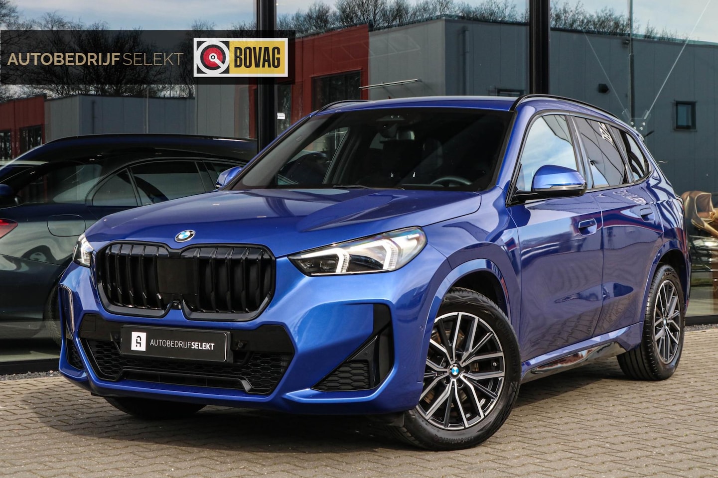 BMW X1 - SDrive20i M-Sport - 360 CAMERA - HEAD UP - AutoWereld.nl