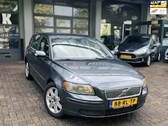 Volvo V50 - 1.8 Momentum | AIRCO | CRUISE | TREKHAAK | ELEK.RAMEN | NAP | APK