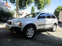 Volvo XC90 - 2.9 T6 EXCLUSIVE / AUTOMAAT / AIRCO / 7-PERS / TREKHAAK / YOUNG-TIMER / NW-STAAT / 211dkm