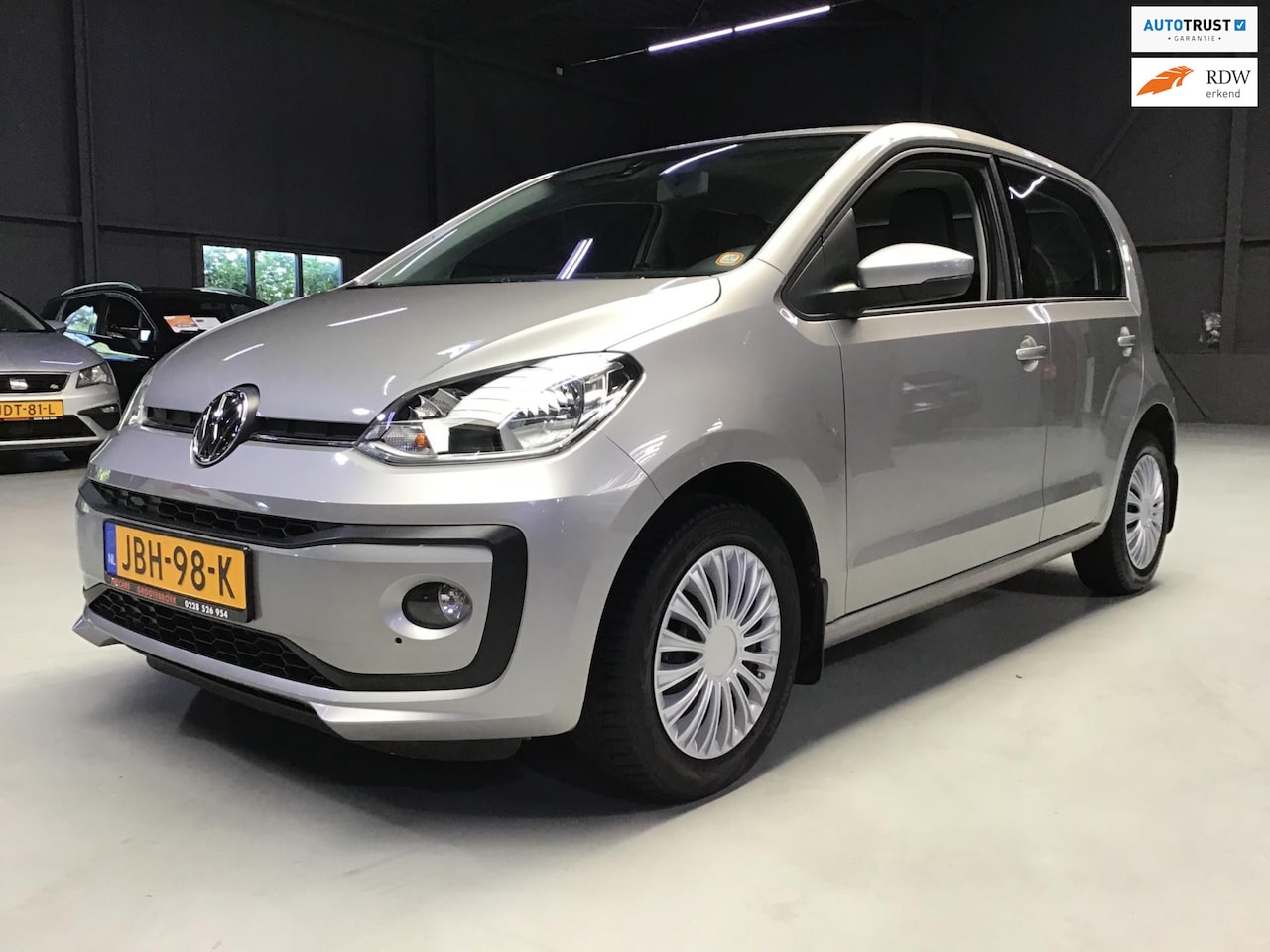 Volkswagen Up! - 1.0 I 1e Eigen. I Dealer Onderh. I New Apk + Kln Brt + Schijven + Remmen I Park. sens.Clim - AutoWereld.nl