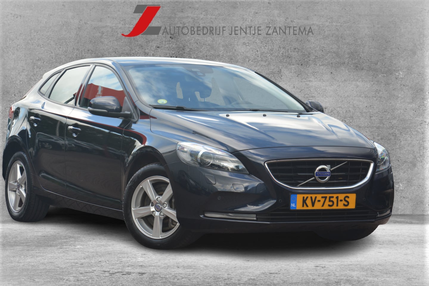 Volvo V40 - 2.0 D2 Kinetic Nette Volvo V40 onderhoudshistorie aanwezig laatste beurt bij 149000km met - AutoWereld.nl
