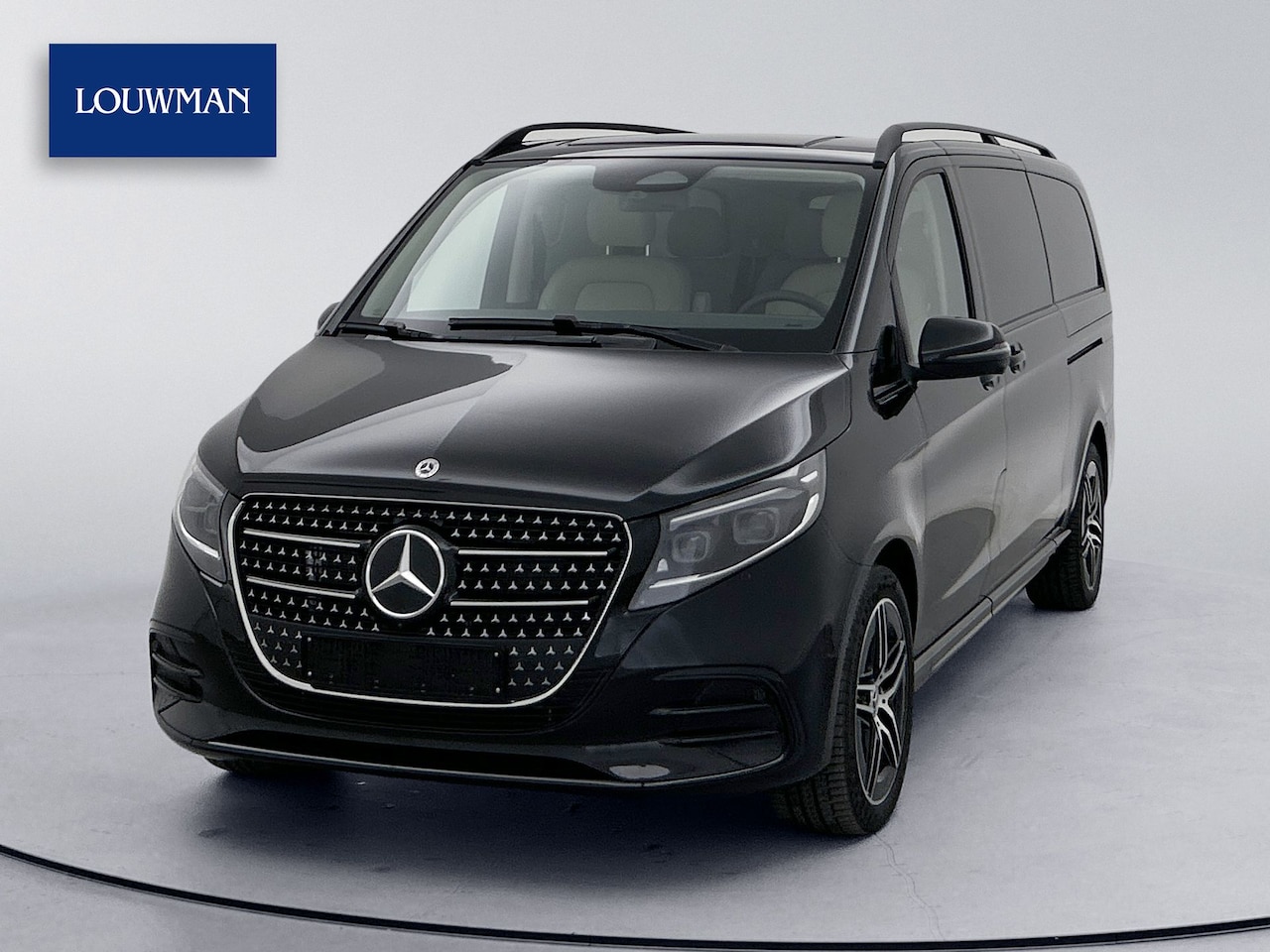 Mercedes-Benz V-klasse - V300 231PK L3 RWD AVANTGARDE | M-Hybrid | 8-persoons | Burmester | AMG Line | - AutoWereld.nl