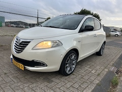 Lancia Y(psilon) - Ypsilon 0.9 TwinAir Platinum