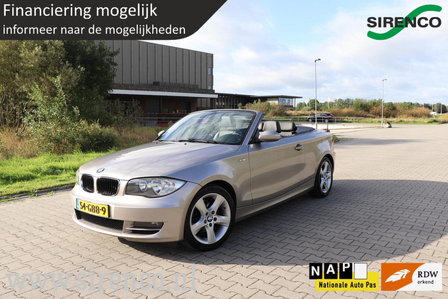 BMW 1-serie Cabrio - 118i High Executive trekhaak leder stoelverwarming climate & cruise control elektrische ka - AutoWereld.nl