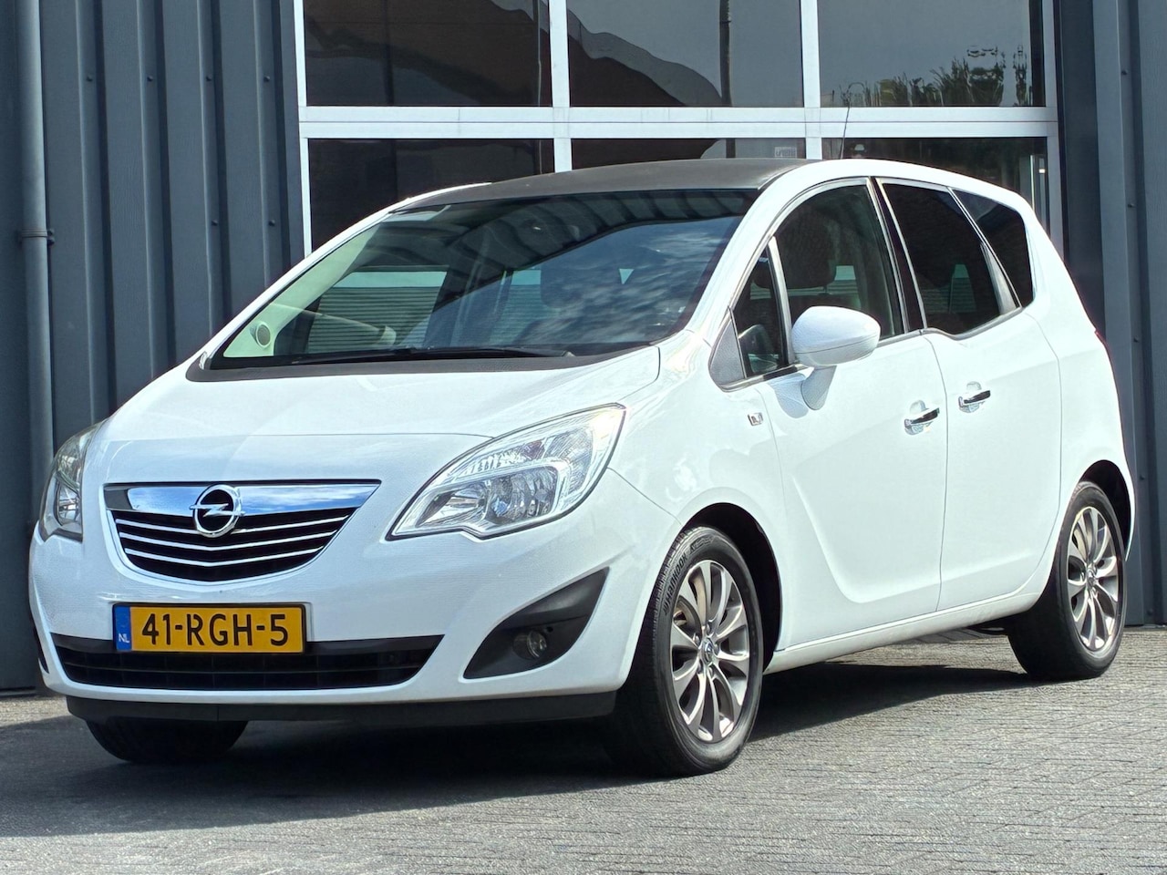 Opel Meriva - 1.4 Turbo Cosmo Airco Leder Cruise Trekhaak - AutoWereld.nl
