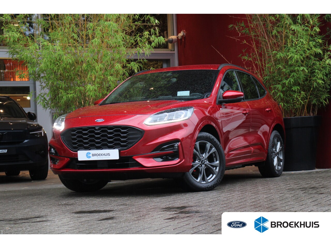 Ford Kuga - 2.5 PHEV ST-Line | B&O | Head-up | Camera`s | Adaptive Cruise | Stuur/stoelverwarming - AutoWereld.nl