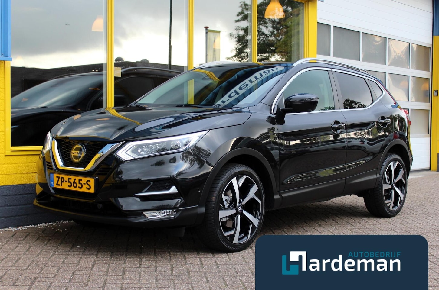 Nissan Qashqai - 1.3 DIG-T Tekna + Pano Carplay - AutoWereld.nl