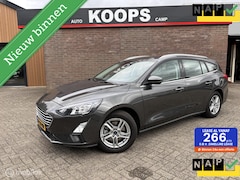 Ford Focus Wagon - 1.0 EcoBoost Trend Edition Business | Navigatie | Parkeersensoren v/a | Camera | 10dkm NAP
