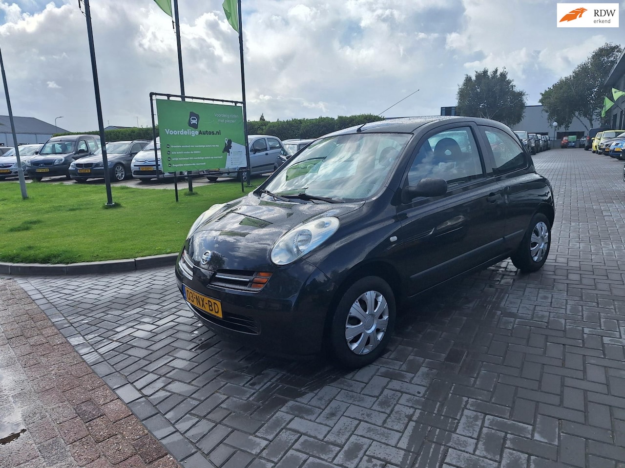 Nissan Micra - 1.2 Visia / 172.827 km NAP / APK september 2026 - AutoWereld.nl