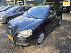 Volkswagen Polo - 1.4-16V Optive | 2E EIGENAAR | LAGE KM | 12MND GARANTIE | AIRCO
